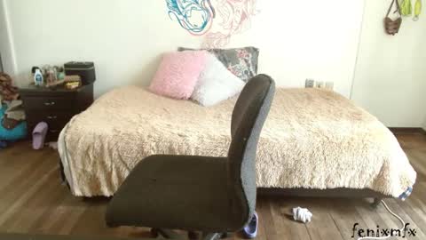 Fenix online show from February 24, 2025, 7:19 pm