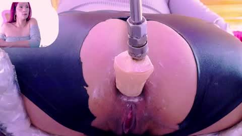 stefannia online show from June 21, 2026, 9:06 pm