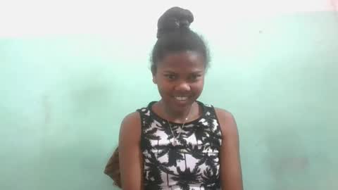 fenou122745 online show from September 24, 2025, 8:17 am