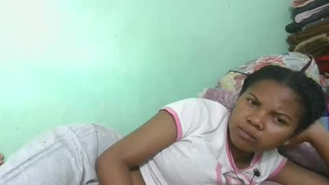 Snapshot of fenou122745 chatting on March 4, 2026, 6:25 pm fenou122745 online show from March 4, 2026, 6:25 pm