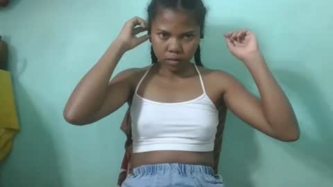 Snapshot of fenou122745 chatting on March 28, 2026, 5:29 am fenou122745 online show from March 28, 2026, 5:29 am