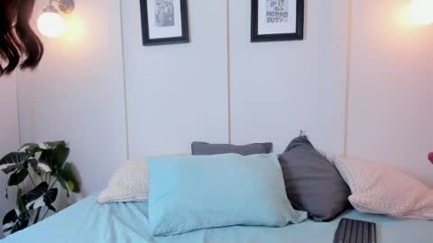 Fer online show from April 6, 2026, 11:33 am