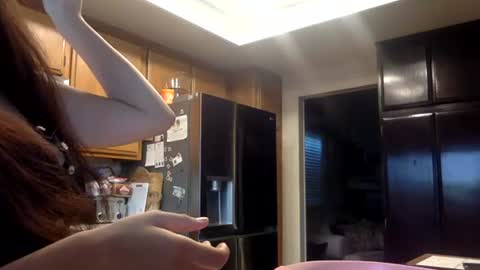 Snapshot of feraldeer chatting on July 10, 2026, 1:32 am feralfawn online show from July 10, 2026, 1:32 am