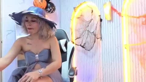 Ferchis  online show from October 29, 2025, 1:35 pm