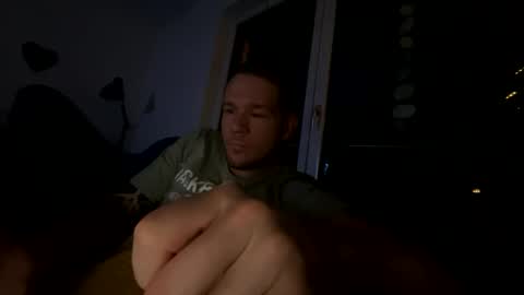 Snapshot of ferdl1988_1 chatting on December 30, 2024, 10:12 pm ferdl1988_1 online show from December 30, 2024, 10:12 pm