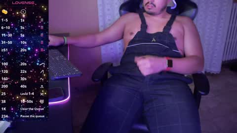 Snapshot of fernan_reds chatting on January 16, 2025, 2:30 pm Fernan online show from January 16, 2025, 2:30 pm