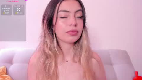 fernanda  online show from July 10, 2026, 4:42 pm