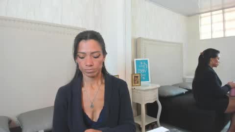 Fernanda  online show from April 19, 2026, 6:32 pm