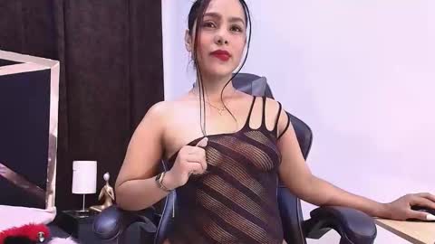 Fernandabrown s online show from January 19, 2026, 12:58 am