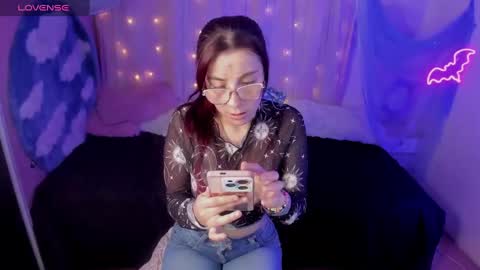 Snapshot of fernandadiaz05 chatting on January 26, 2025, 5:34 am Fernanda Diaz online show from January 26, 2025, 5:34 am