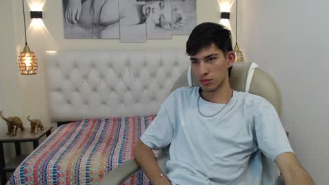 FER PHOENIX online show from February 4, 2025, 8:56 am