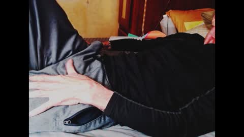 ferra_testarossa online show from January 8, 2025, 2:14 am