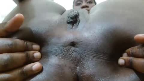 Snapshot of ferriena chatting on September 24, 2025, 3:15 pm Ferie online show from September 24, 2025, 3:15 pm