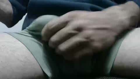 Snapshot of fescarf1991 chatting on October 29, 2025, 1:30 am fescarf1991 online show from October 29, 2025, 1:30 am