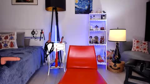 Fetishmodel online show from September 14, 2025, 8:35 am