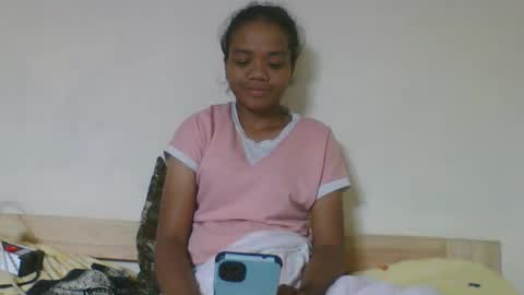 Snapshot of fetranialdy chatting on May 10, 2026, 4:23 pm fetranialdy online show from May 10, 2026, 4:23 pm