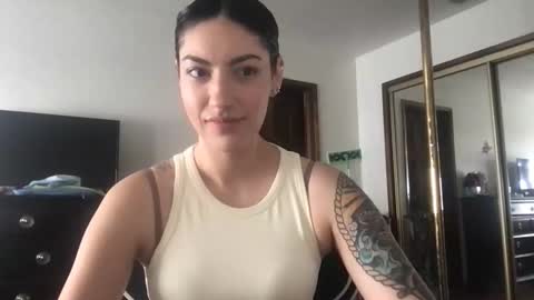 Snapshot of fgsammie chatting on November 9, 2025, 7:56 pm fgsammie online show from November 9, 2025, 7:56 pm