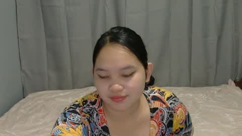 fhwilloughbyxx online show from April 8, 2026, 5:24 pm