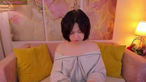 fiamoory online show from January 10, 2025, 1:32 am