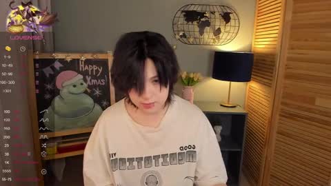 fiamoory online show from February 1, 2025, 4:35 am