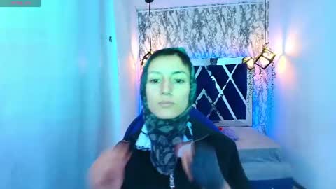 Snapshot of fieramadame chatting on July 7, 2026, 12:20 pm online show from July 7, 2026, 12:20 pm