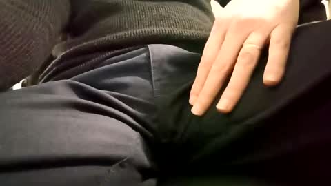 Snapshot of fifi010203 chatting on January 17, 2025, 8:34 am fifi010203 online show from January 17, 2025, 8:34 am