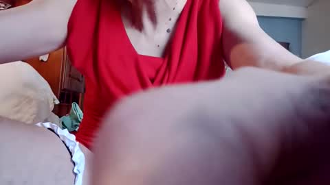 Snapshot of fifi010203 chatting on October 30, 2025, 1:12 pm fifi010203 online show from October 30, 2025, 1:12 pm