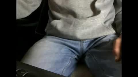 Snapshot of fifi010203 chatting on November 4, 2025, 7:07 am fifi010203 online show from November 4, 2025, 7:07 am