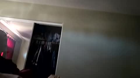 fightusfire32 online show from December 31, 2024, 7:07 pm