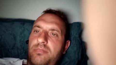 Snapshot of figonik chatting on September 23, 2025, 7:17 pm Nick online show from September 23, 2025, 7:17 pm