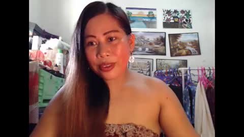 Snapshot of filipina_beauty69 chatting on November 29, 2025, 2:25 am filipina beauty. online show from November 29, 2025, 2:25 am