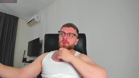 FindomGuyXXX online show from March 3, 2026, 10:43 am