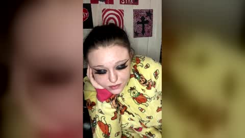 Snapshot of findommefoxi chatting on March 3, 2026, 7:47 am findommefoxi online show from March 3, 2026, 7:47 am