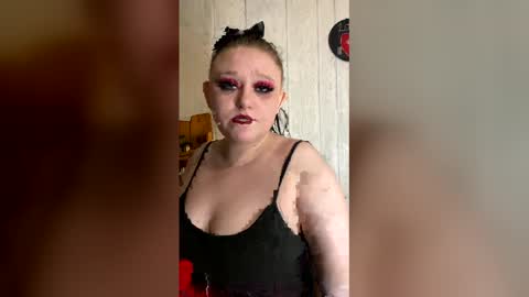 Snapshot of findommefoxi chatting on March 24, 2026, 8:30 am findommefoxi online show from March 24, 2026, 8:30 am