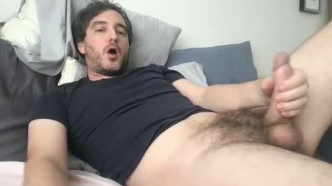 finelinelinefine online show from January 5, 2026, 10:13 pm