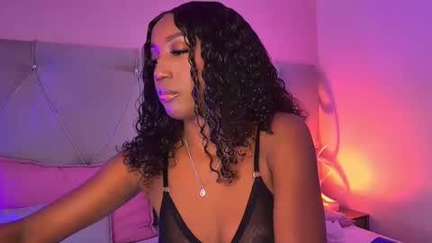 Snapshot of fiorelalenin chatting on January 13, 2025, 6:59 pm Fiorela Lenin online show from January 13, 2025, 6:59 pm