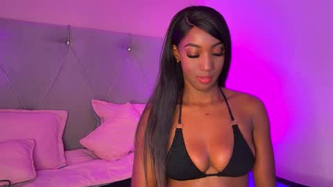 Snapshot of fiorelalenin chatting on January 29, 2025, 7:22 pm Fiorela Lenin online show from January 29, 2025, 7:22 pm