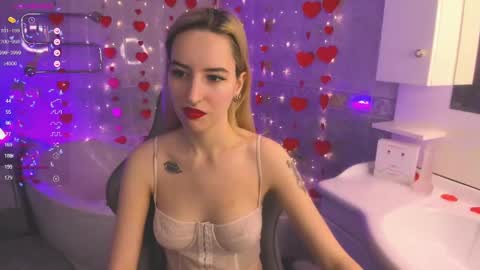 Snapshot of fire_moth chatting on February 11, 2025, 4:33 am Bellatrix online show from February 11, 2025, 4:33 am