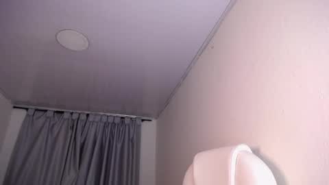 Snapshot of fireeprincess chatting on December 7, 2024, 2:20 am Princess Tianna online show from December 7, 2024, 2:20 am