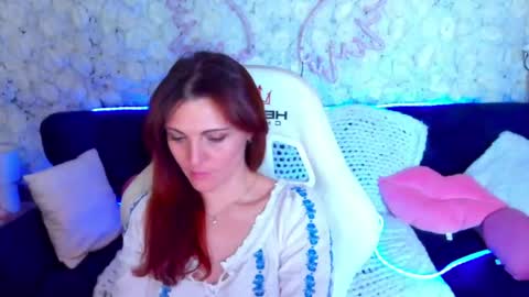 firefoxxxxy online show from April 14, 2026, 5:13 am