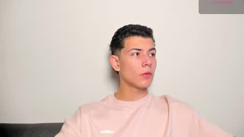 Nicolas online show from December 16, 2025, 12:43 pm