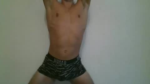 fit_guy997 online show from October 28, 2025, 12:30 pm