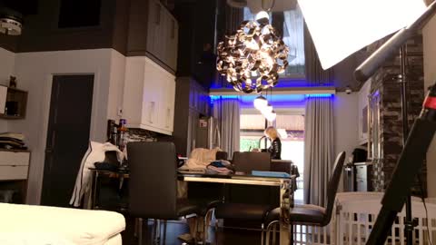 Snapshot of fitcougarcb chatting on October 15, 2025, 1:44 pm Bianca online show from October 15, 2025, 1:44 pm