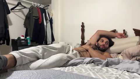 fitcurvyman4fun_69 online show from March 16, 2026, 1:33 am