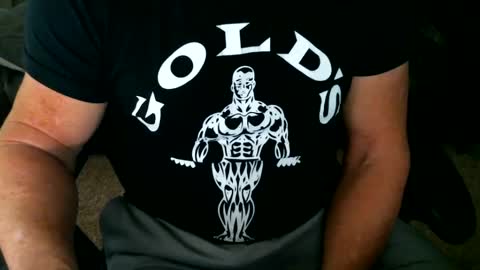 Snapshot of fitguy40 chatting on February 20, 2025, 9:53 pm fitguy40 online show from February 20, 2025, 9:53 pm