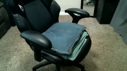 Snapshot of fitguy40 chatting on September 15, 2025, 8:09 pm fitguy40 online show from September 15, 2025, 8:09 pm