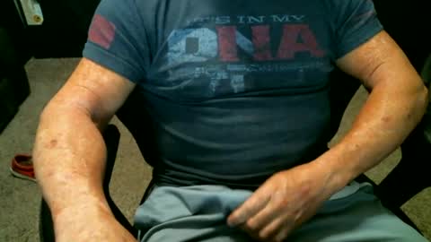 fitguy40 online show from June 28, 2026, 3:23 am
