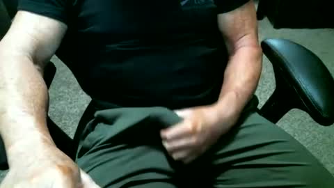 fitguy40 online show from July 14, 2026, 3:11 am