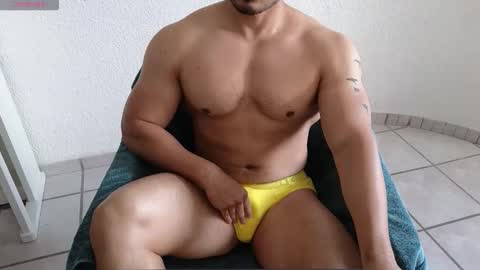 Snapshot of fitnessbody92 chatting on February 2, 2026, 2:27 pm Farid online show from February 2, 2026, 2:27 pm