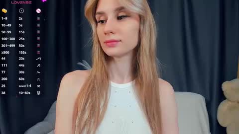 Kira online show from February 10, 2026, 9:35 am